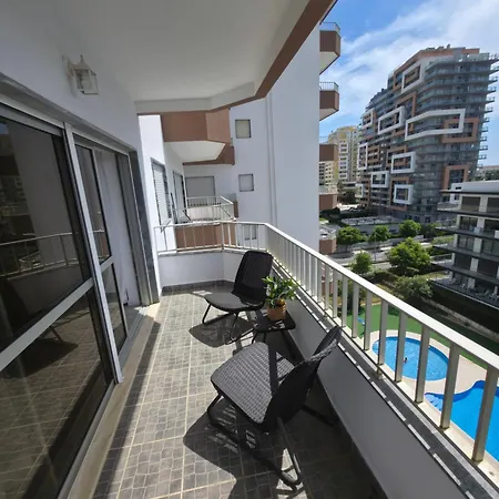 Casa Bella Sun, 4 Min Walk Da Rocha With Pool Daire